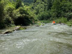 -浮盖山峡谷漂流