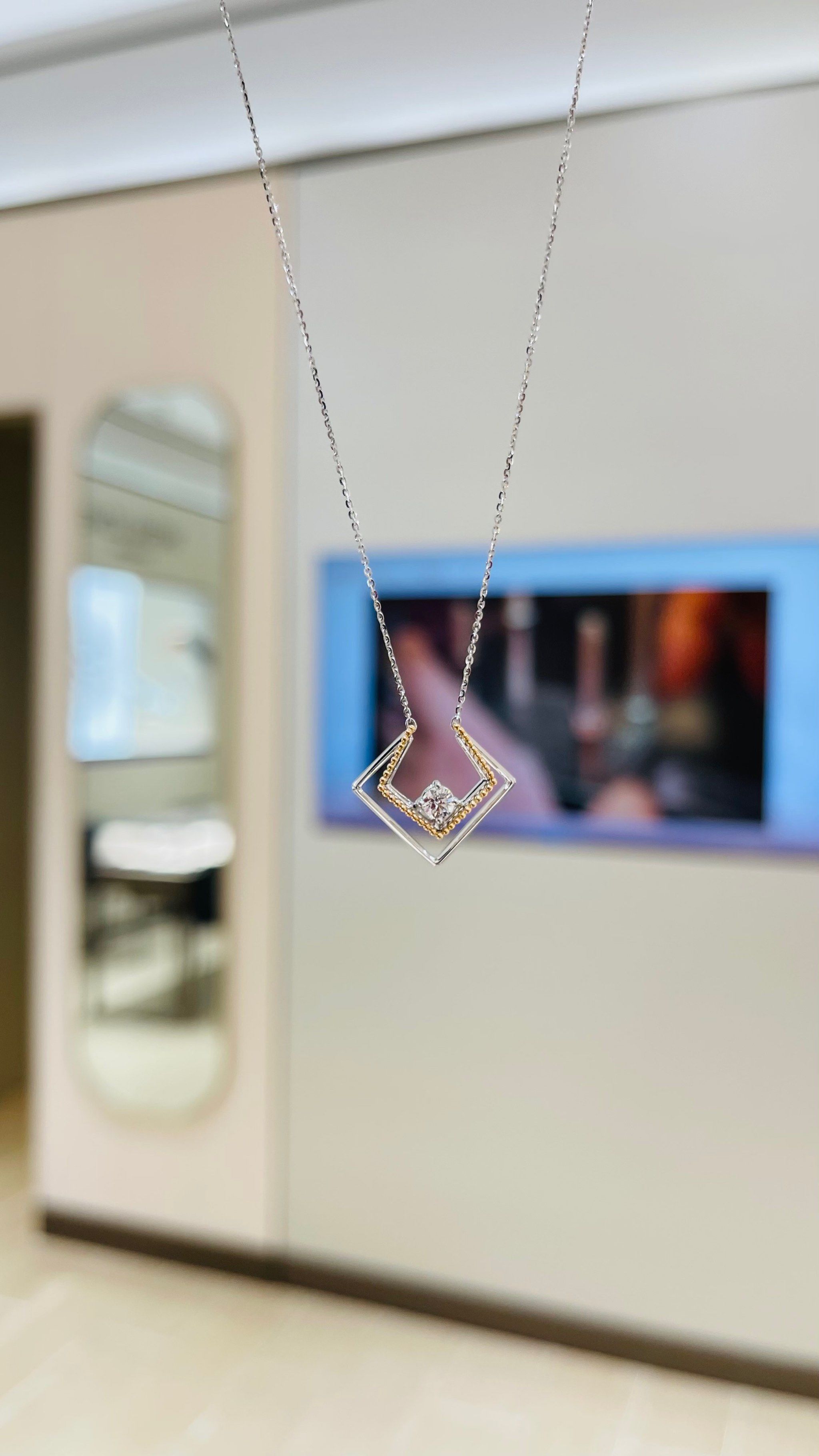 周生生promessa小皇冠系列钻石项链