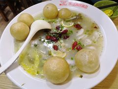 -乐达酸菜鱼面(山师东路店)
