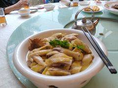 -东豪园林海鲜酒家(南港路辅路店)