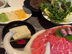 -德天肥牛海鲜火锅(城西银泰店)