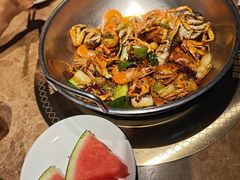 -七欣天香辣蟹火锅(上海银亿滨江店)