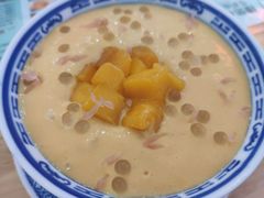 杨枝甘露-广信牛奶甜品世家(台东店)