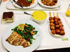 热熏三文鱼配刀豆色拉-宜家·瑞典风味餐厅(北京西红门店)