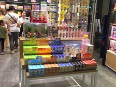 -泡泡玛特POPMART(杭州乐堤港店)