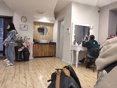 -花儿照相馆·最美证件照(红旗街万达店)