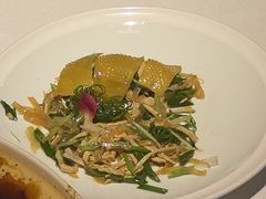 -八府香鸭·啫啫煲(华山路店)