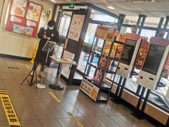 -麦当劳(军博店)