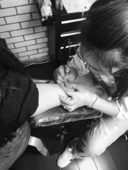 -明星刺青·洗纹身