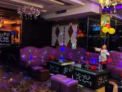 包房-星天地氧吧量贩KTV(龙岗店)