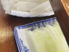 -亿诣蝎府炸酱面羊蝎子火锅(酷车小镇店)