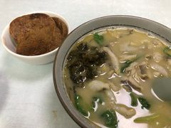 -明呈黄鱼面馆(斜土路店)