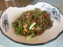 -小芙蓉湘菜馆(易生活购物公园店)