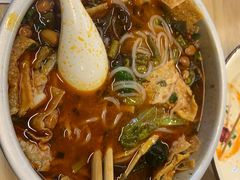 -丽丽三鲜螺蛳粉(田林路店)