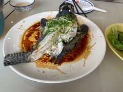 -覃记海鲜美食餐厅