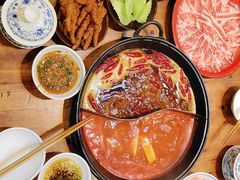 -憨铁匠火锅(红山6979店)