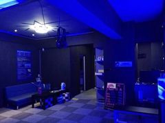 -VR 间客漫·PS电玩·虚拟现实包间游戏电竞(街道口店)