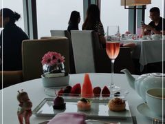 靠窗位-悦厅·下午茶(杭州柏悦酒店)
