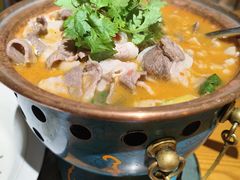 -娜仁图雅蒙古美食村(33小镇店)