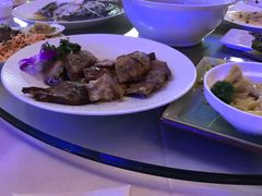 -唐拉雅秀酒店-西锦汇空中BBQ·思创餐厅