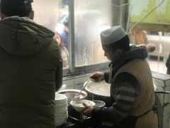 -刘老虎肉丸糊辣汤(总店)