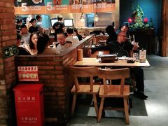 大堂-聚点串吧·北京烧烤(赵登禹路店)