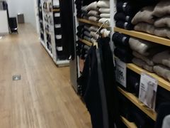 -优衣库(天津鲁能城购物中心店)
