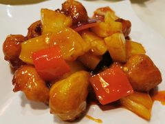 菠萝咕咾虾球-禄興記香港大排档(歌斐中心店)