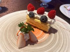 双莓芝士蛋糕-卡本妮法餐厅·北京和平宾馆
