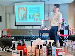 -广州富力君悦大酒店·关系酒廊