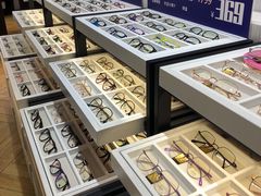 -沫芮眼镜·蔡司·依视路·尼康明月(环创店)