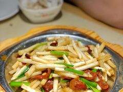 香肠炒花生苗-大碗先生(保利店)