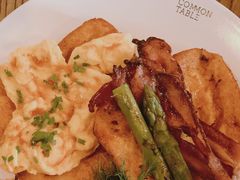 -Common Table · Brunch & Coffee