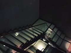 -穹六人间 people 6(岳阳路店)