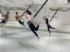 -Jumphai室内蹦极运动