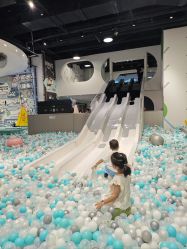-MINI MARS KIDS CLUB亲子家庭中心(长宁天山店)
