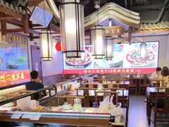-川流不息·地道川菜·小龙虾(新松江路店)