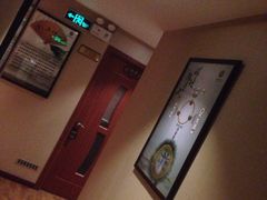 -莱蔻·圣灸堂·推拿艾灸(天山店)