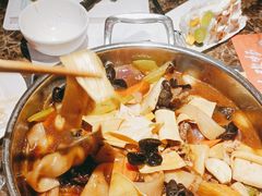-御上皇三汁焖锅(薛城万达广场店)