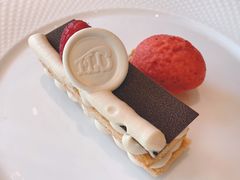 巧克力榛子拿破仑-福楼法餐厅FLO