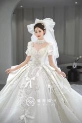 点击看大图 -曼青婚纱礼服馆