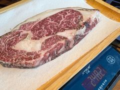 -炼火烤肉店