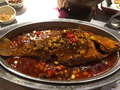 干烧黄鱼-京味斋·北京烤鸭(北京南站洋桥店)
