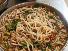 -正宗杨记普洱酸醋米线(总店)