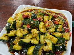 凉拌青瓜-大院涮烤·东北经典老味烧烤·铜锅涮肉(江南东路店)