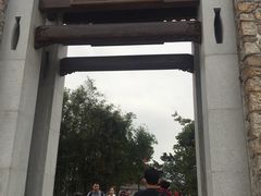 门面-御霞苑泥烩鸡休闲农庄