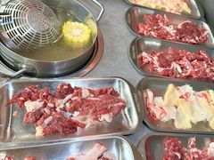 -张哞哞·鲜切牛肉自助火锅(高德置地店)