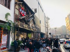 门面-哥老官重庆美蛙鱼头(西湖银泰十一哥店)