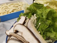 -西子馋火锅鸡•涮品自助(桥东街店)