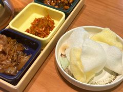 -百年石锅饭(阿里郎美食街店)